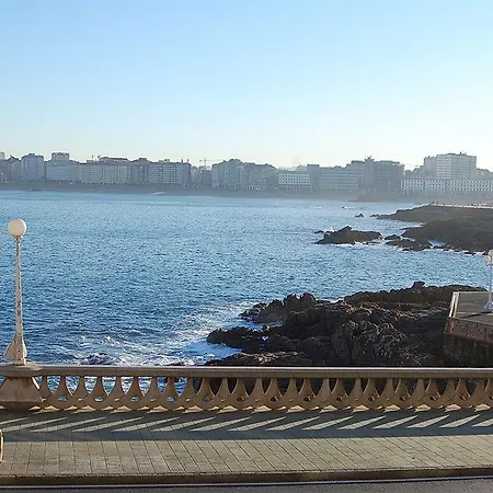 Cristal 2 2* A Coruña