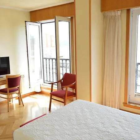 Cristal 2 Hotel 2*